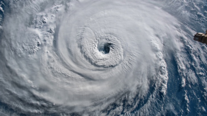 A research team based at the University of Reading used a UK Met Office forecasting software to predict hurricane patterns up to 10 years in advance.