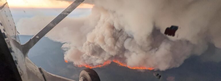 An aerial view of California's Mosquito Fire, the state's largest wildfire of 2022, taken during the CalFiDE campaign.