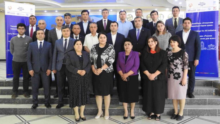 Participants at the Early Warnings for All local-level workshop in Khujand.