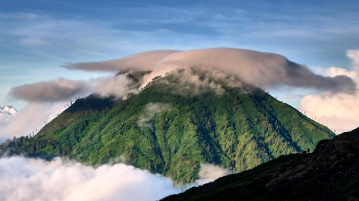 According to the latest Global Annual to Decadal Climate Update report by the World Meteorological Organization (WMO), global climate predictions show temperatures are expected to continue at or near record levels in the next five years, increasing climate risks and impacts on societies, economies and sustainable development.