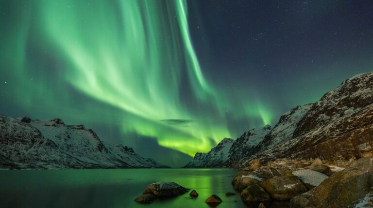 Sun enters declining phase of solar cycle, but strong space weather still possible, says Met Office.